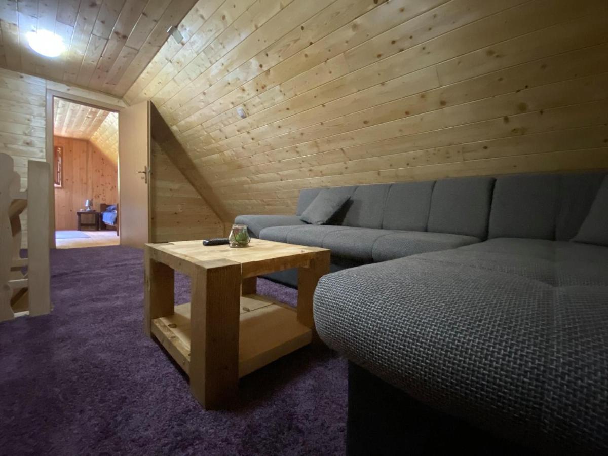 Wooden House With A Waterfall "Stipanov Mlin" Plitvicka Jezera Exterior foto